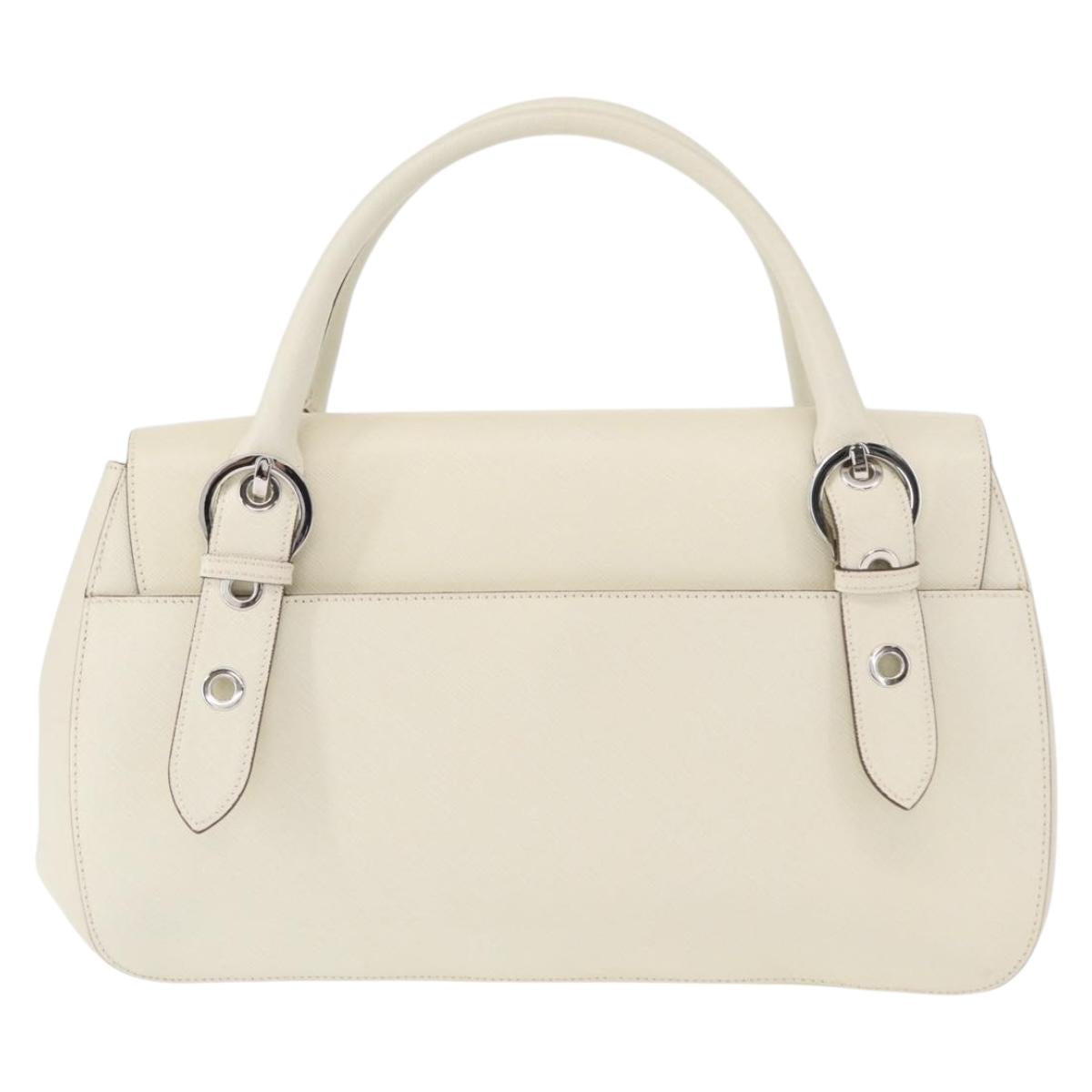 Salvatore Ferragamo Gancini Shoulder Bag Leather White Silver Auth ka722