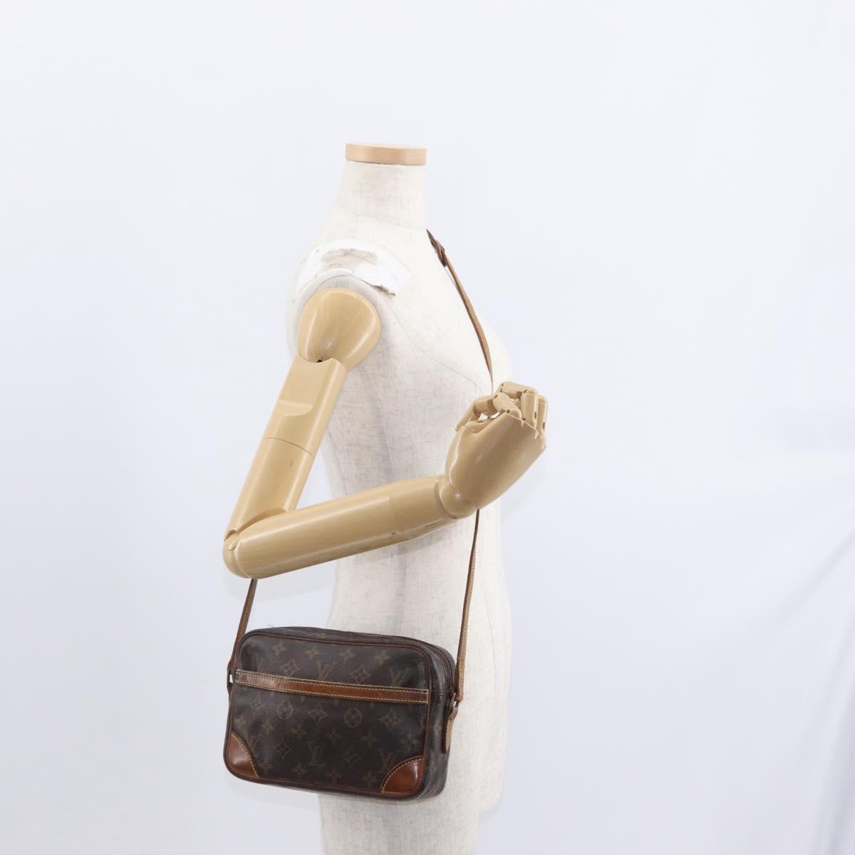 LOUIS VUITTON Monogram Trocadero 23 Shoulder Bag M51276 LV Auth ka756