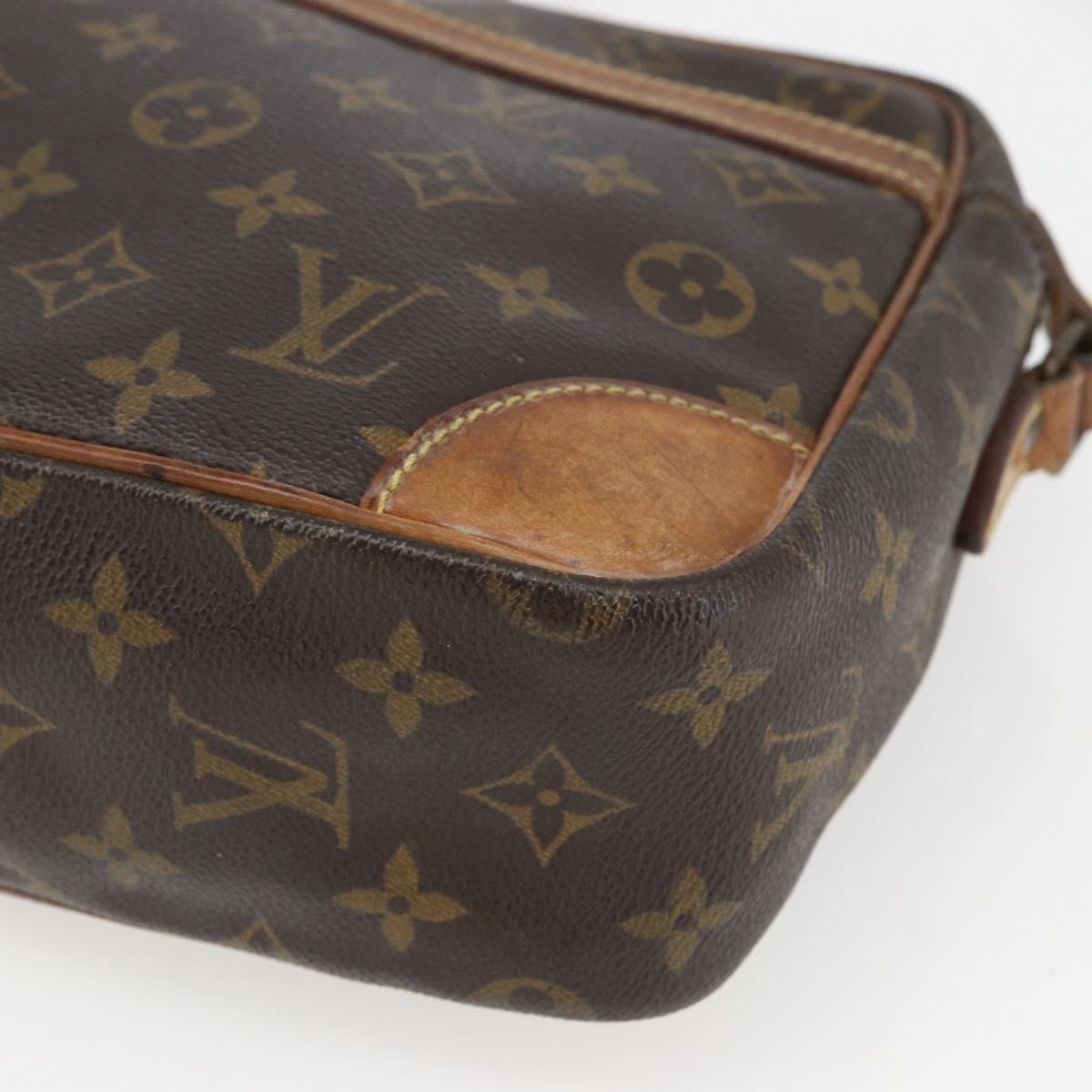LOUIS VUITTON Monogram Trocadero 30 Shoulder Bag M51272 LV Auth ka773