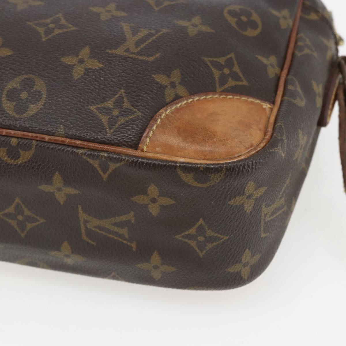 LOUIS VUITTON Monogram Trocadero 30 Shoulder Bag M51272 LV Auth ka773