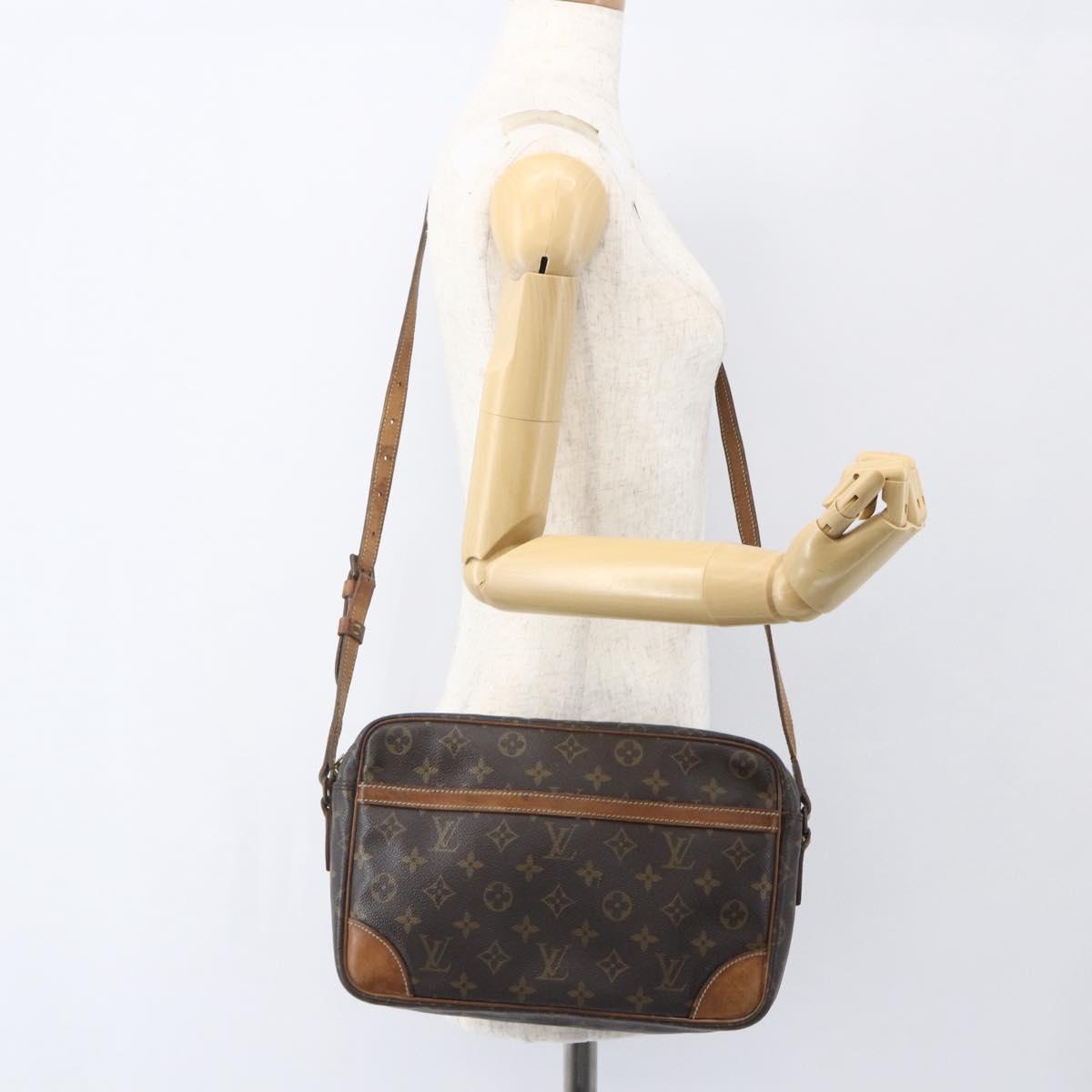 LOUIS VUITTON Monogram Trocadero 30 Shoulder Bag M51272 LV Auth ka773