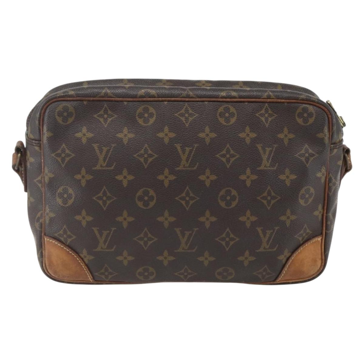 LOUIS VUITTON Monogram Trocadero 30 Shoulder Bag M51272 LV Auth ka773