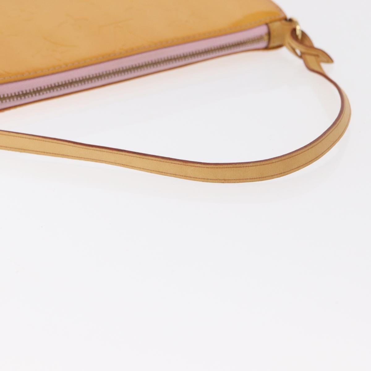 LOUIS VUITTON Monogram Vernis Lexington Pouch Marshmallow Pink M91057 Auth ka833