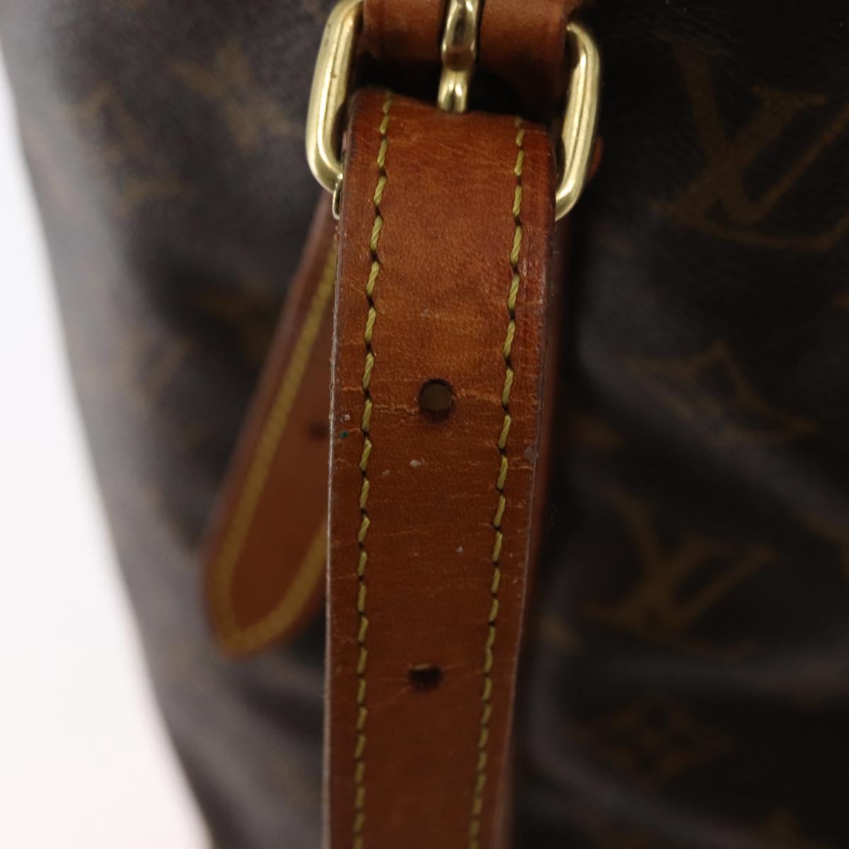 LOUIS VUITTON Monogram Bucket GM Shoulder Bag M42236 LV Auth ka950
