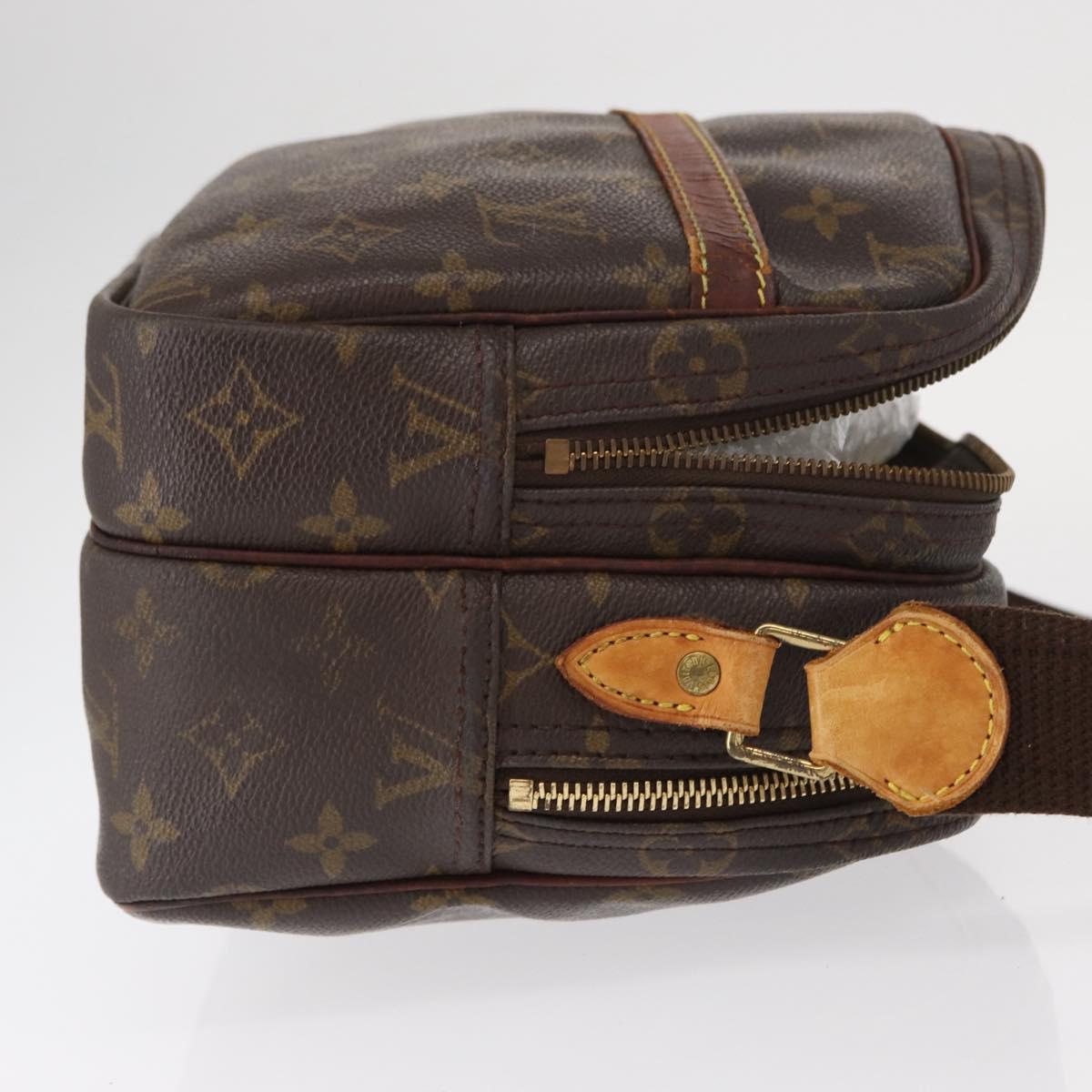 LOUIS VUITTON Monogram Reporter PM Shoulder Bag M45254 LV Auth ka955