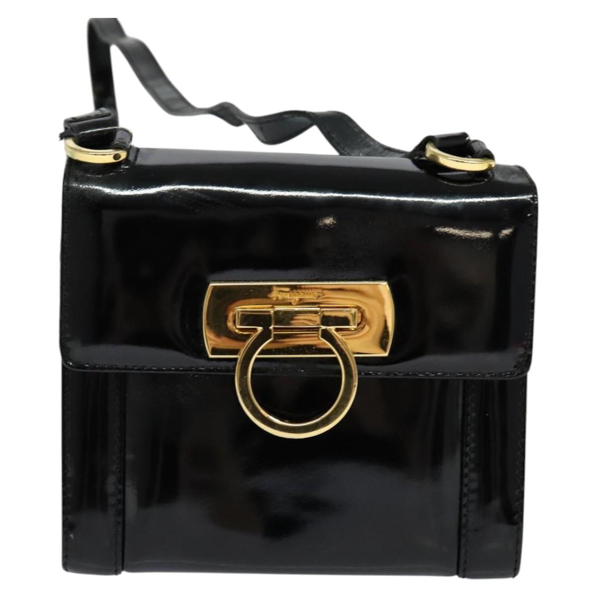 Salvatore Ferragamo Gancini Shoulder Bag Enamel Black Gold Auth KD105