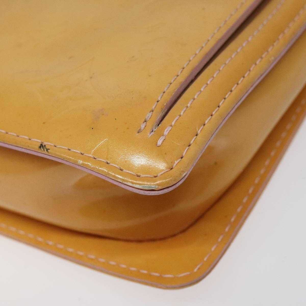 LOUIS VUITTON Monogram Vernis Motto Pouch Marshmallow Pink M91312 Auth KD208