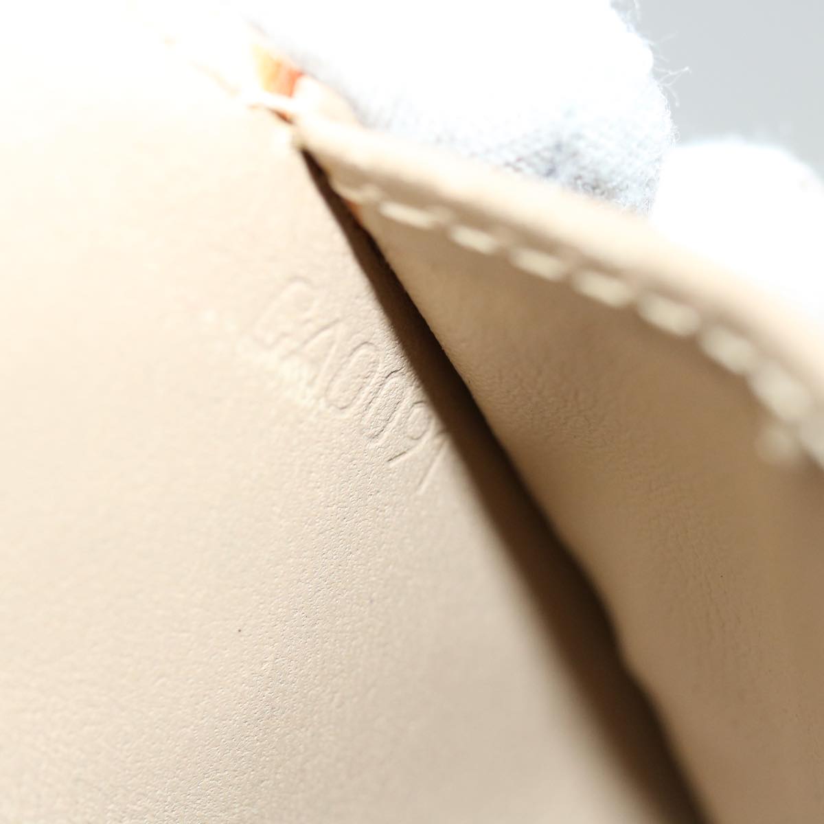 LOUIS VUITTON Vernis Agenda PM Day Planner Cover Beige R21001 LV Auth ki4113