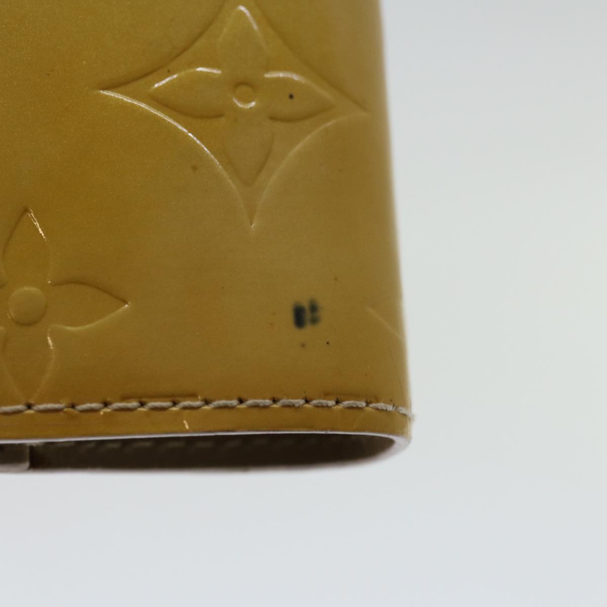 LOUIS VUITTON Vernis Agenda PM Day Planner Cover Beige R21001 LV Auth ki4113