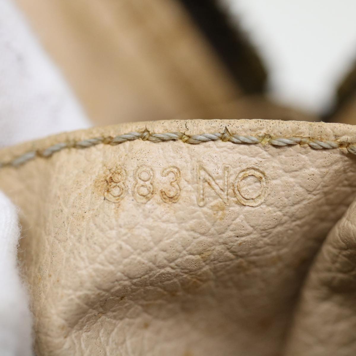 LOUIS VUITTON Monogram Trousse Toilette 28 Clutch Bag M47522 LV Auth ki4285