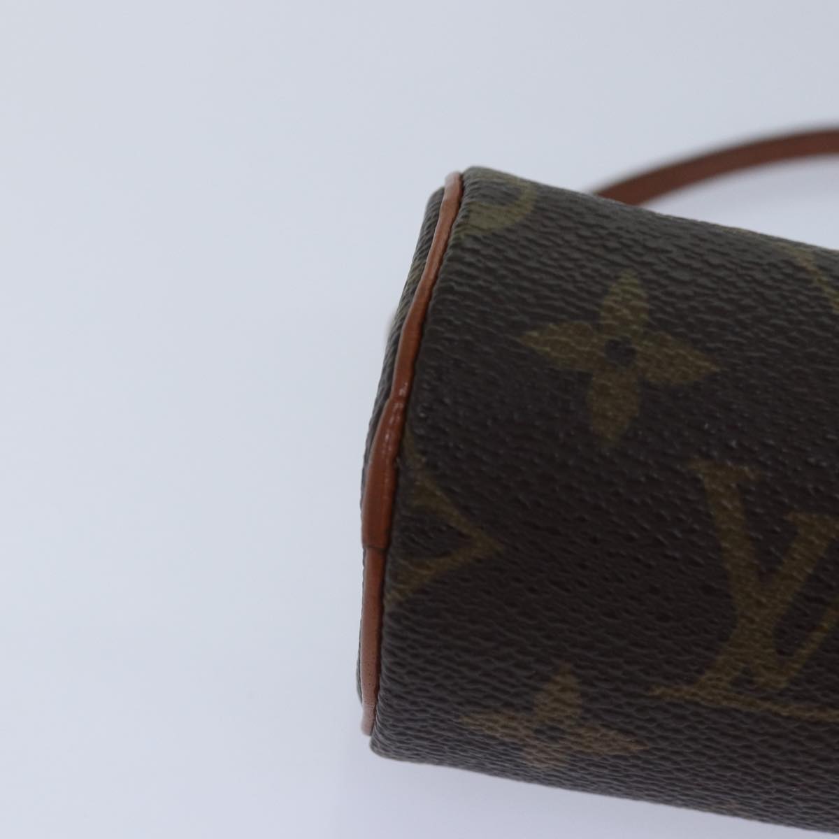 LOUIS VUITTON Monogram Papillon Pouch LV Auth ki4357