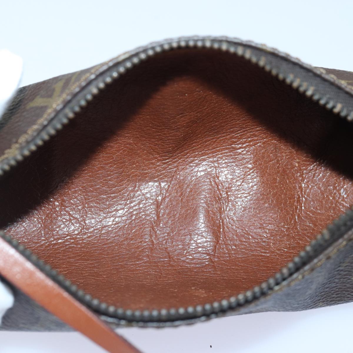 LOUIS VUITTON Monogram Papillon Pouch LV Auth ki4357