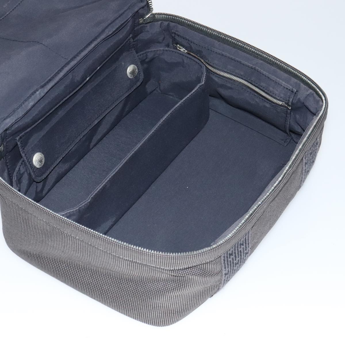 HERMES Vanity Her Line Cosmetic Pouch Canvas Gray Auth ki5324