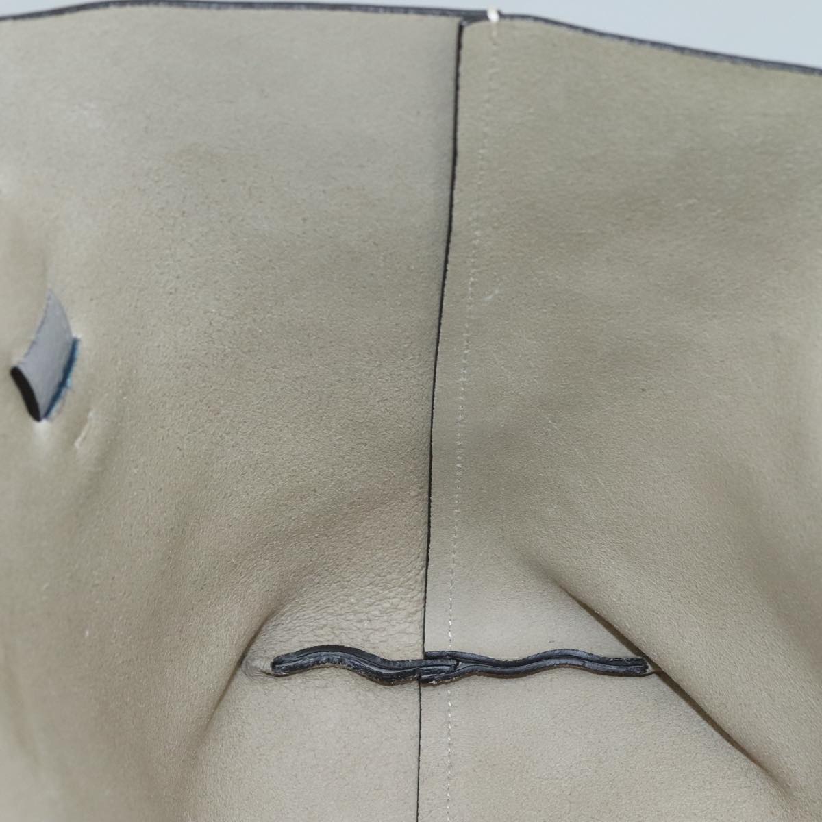 Chloe Darryl Tote Bag Leather Gray Gold Auth ki5336V