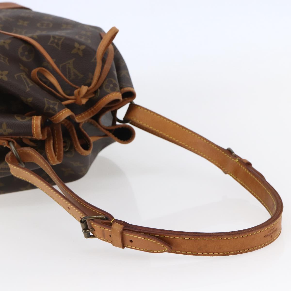 LOUIS VUITTON Monogram Noe Shoulder Bag M42224 LV Auth ki6004