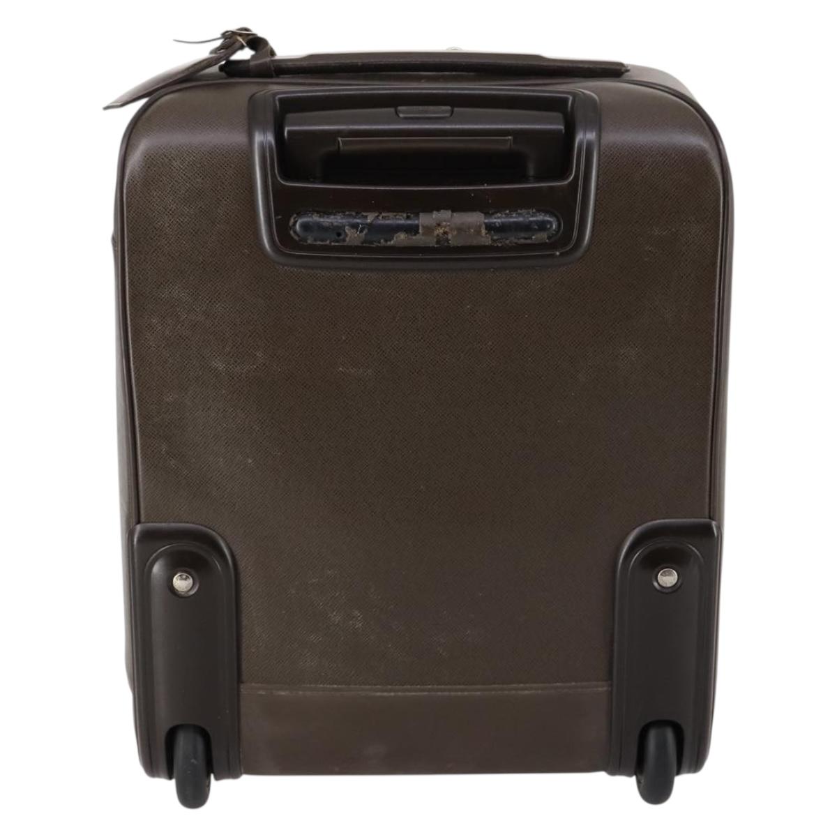 LOUIS VUITTON Taiga Pegas 45 Suitcase Grizzly M23314 LV Auth ki6093