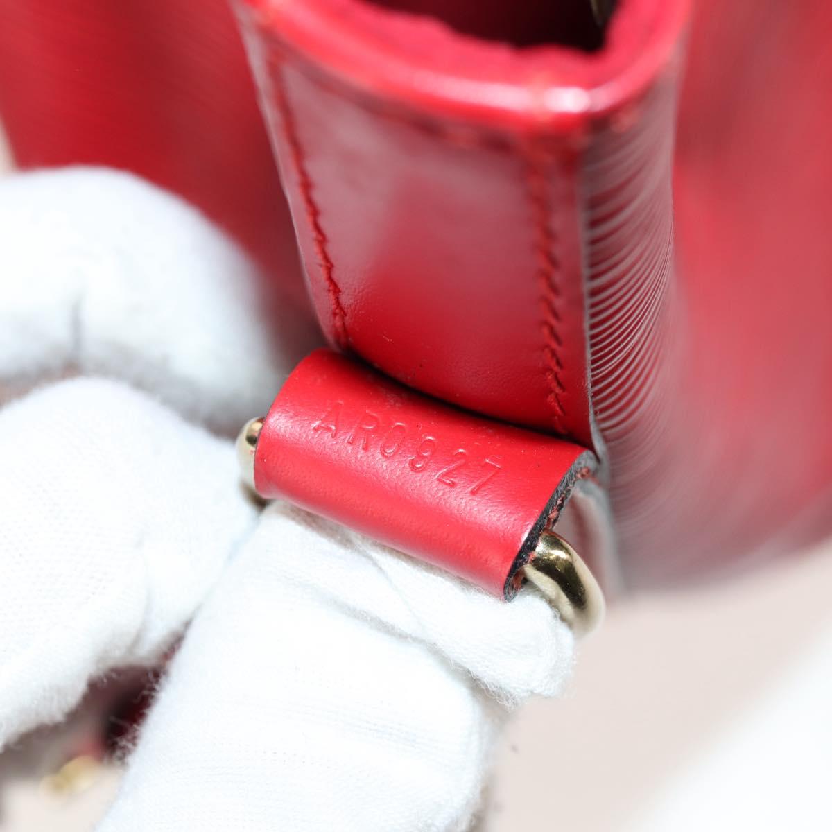 LOUIS VUITTON Epi Petit Noe Shoulder Bag Red M44107 LV Auth ki6194V