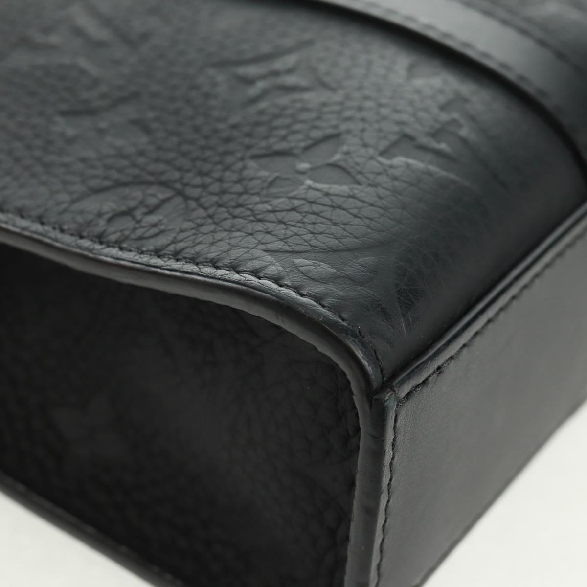 LOUIS VUITTON Taurillon Clemence Sac Plat Cloth Black M21884 Auth ki6418A