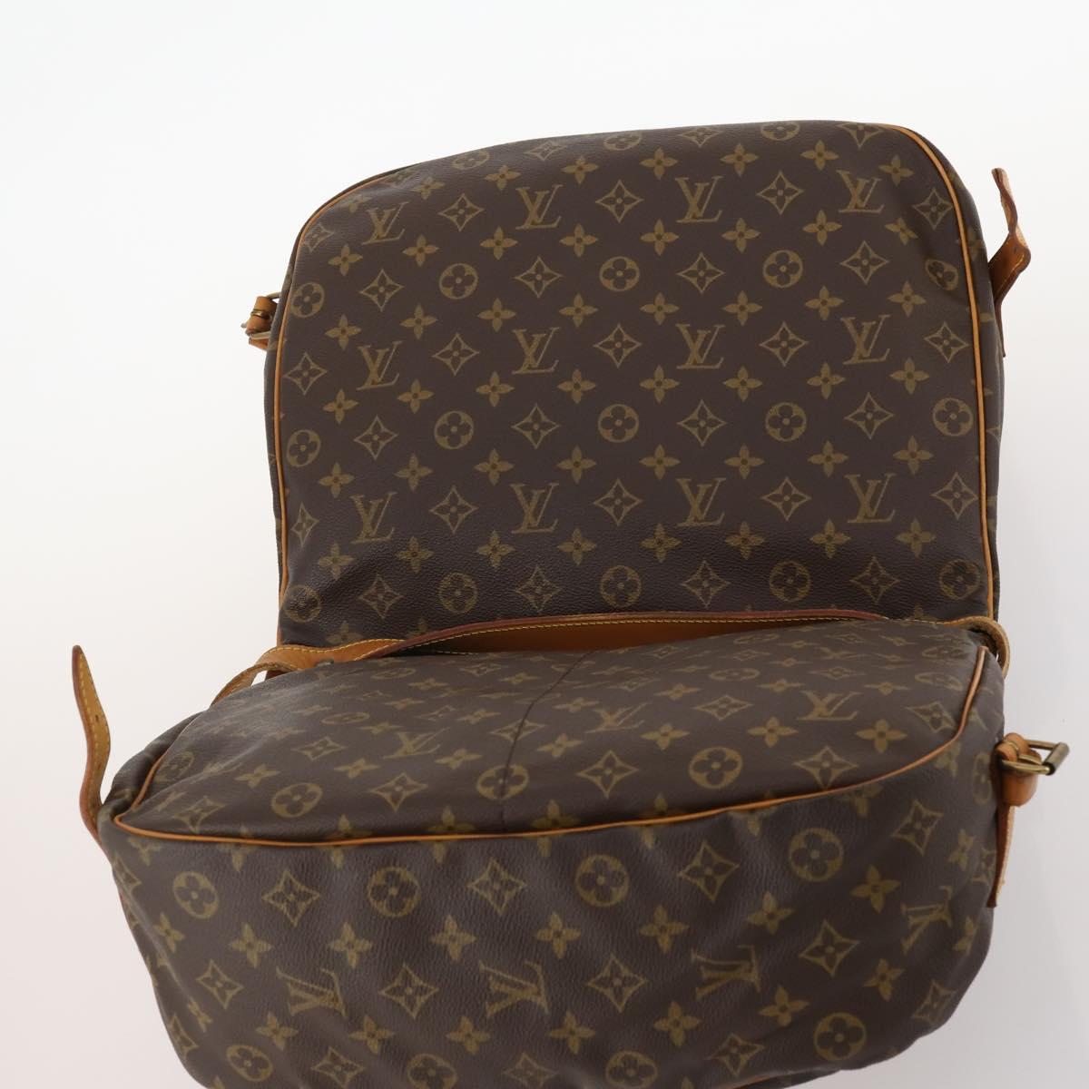 LOUIS VUITTON Monogram Saumur 35 Shoulder Bag M42254 LV Auth ki6534