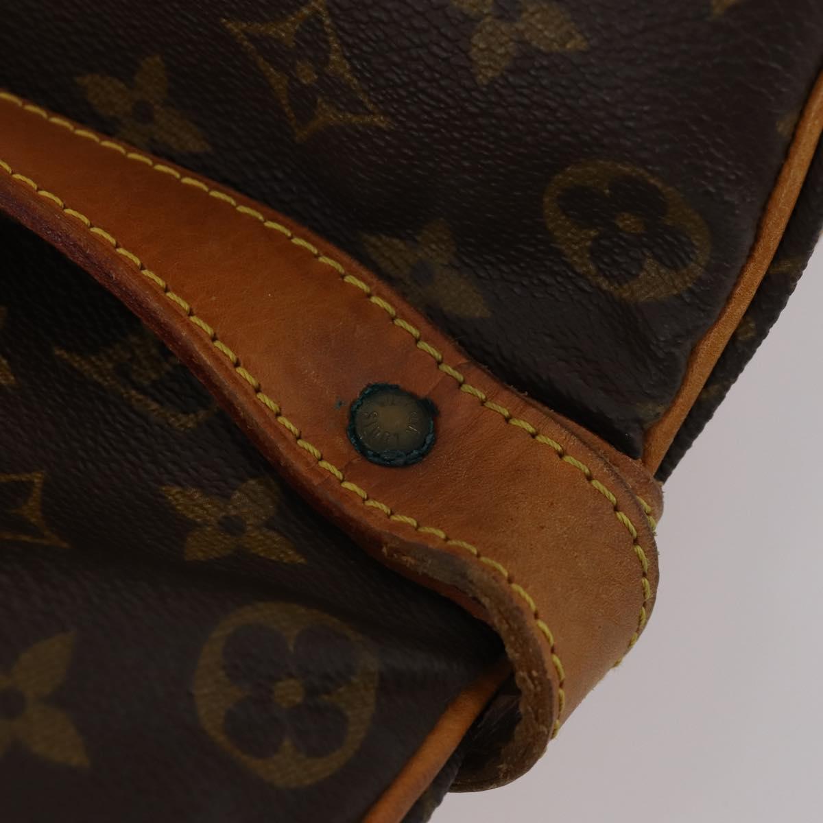 LOUIS VUITTON Monogram Saumur 35 Shoulder Bag M42254 LV Auth ki6534