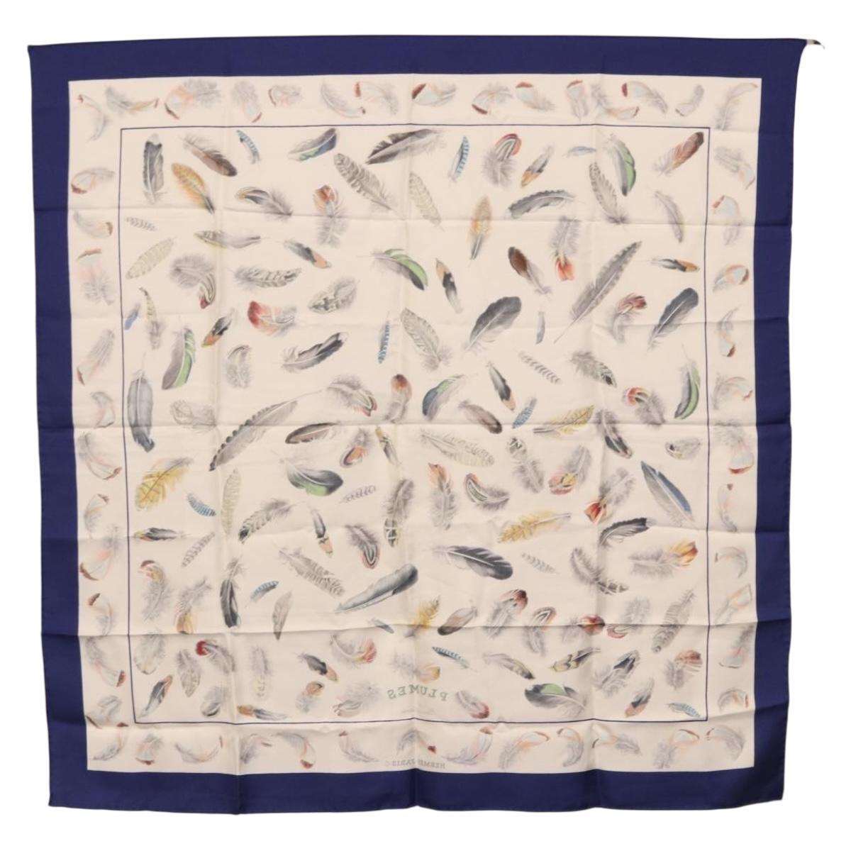 HERMES Carre 90 Scarf ”PLUMES” Silk Blue Auth ki6752