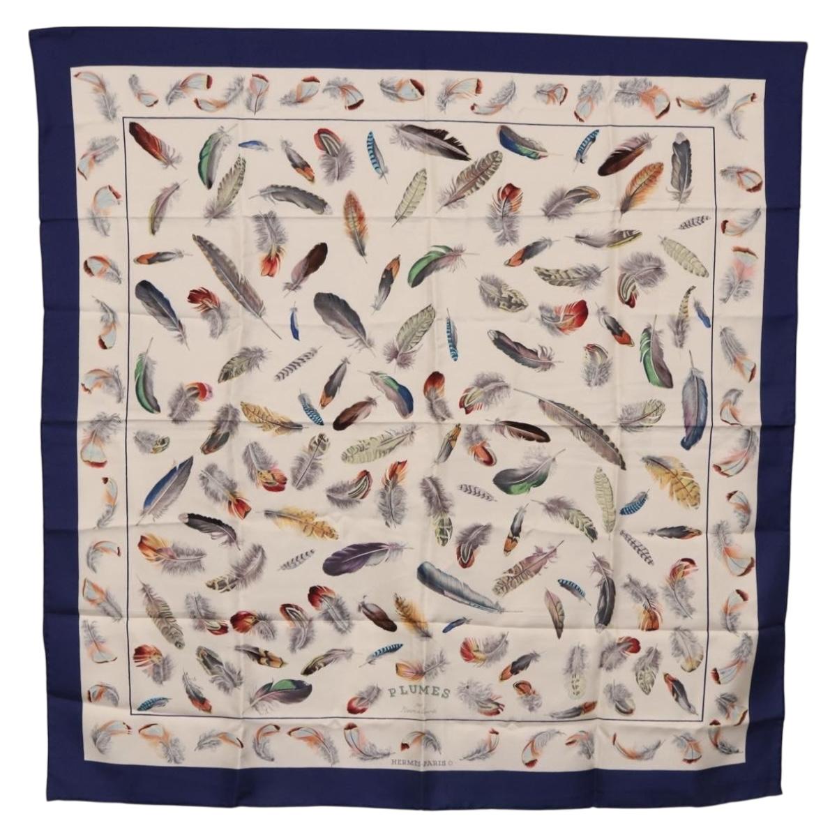 HERMES Carre 90 Scarf ”PLUMES” Silk Blue Auth ki6752