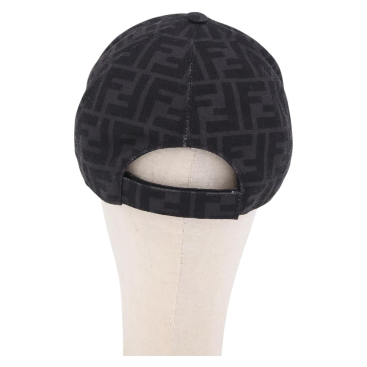 FENDI Zucca Canvas Baseball Cap Black Auth ki6782M