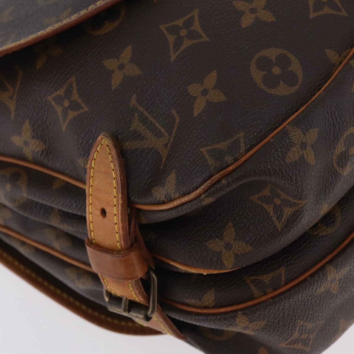 LOUIS VUITTON Monogram Saumur 30 Shoulder Bag M42256 LV Auth ki6796