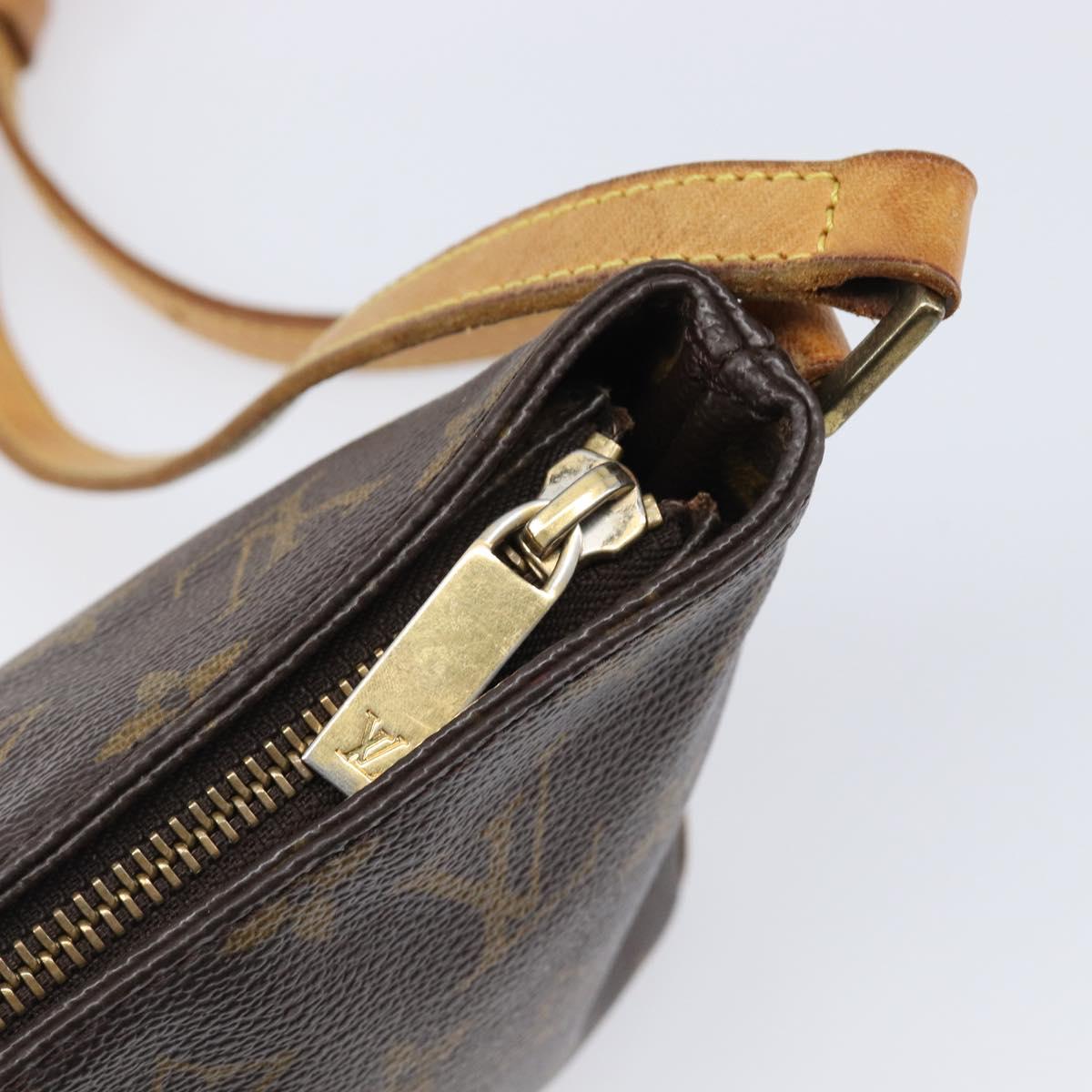 LOUIS VUITTON Monogram Trotteur Shoulder Bag M51240 LV Auth ki6817