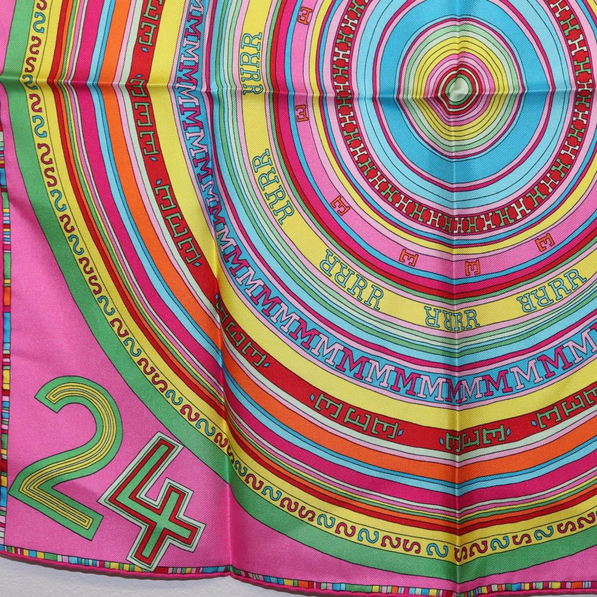 HERMES Carre 45 Scarf Silk Pink Multicolor Auth ki6862M