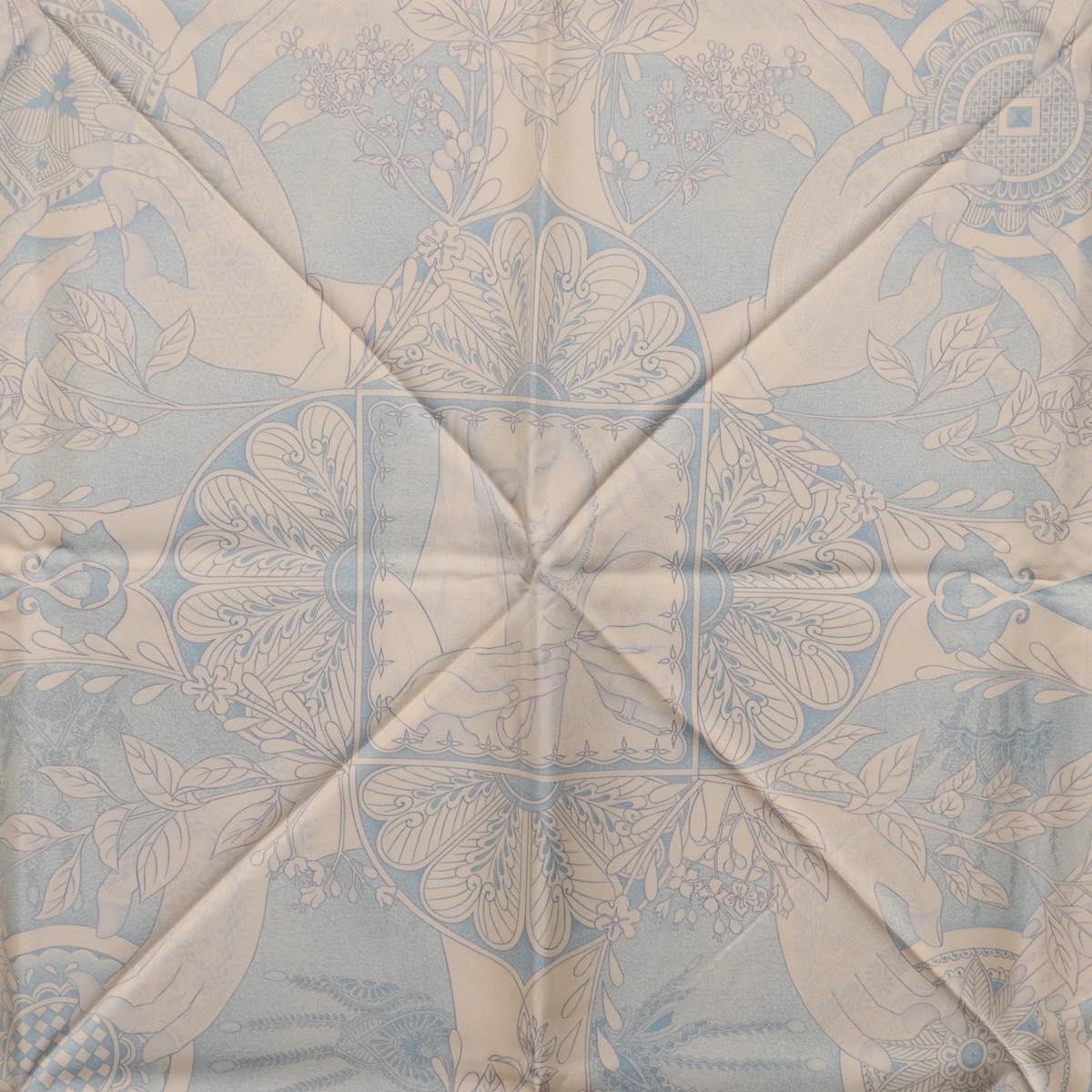 HERMES Carre 90 Scarf Silk Beige Light Blue ""Les chants du Henna"" Auth ki6863M