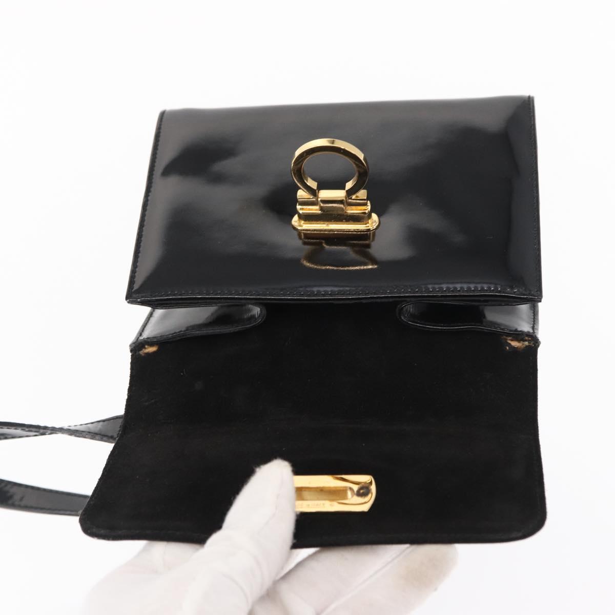 Salvatore Ferragamo Gancini Shoulder Bag Enamel Black Gold Auth kk580