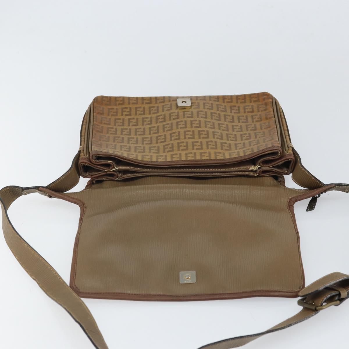 FENDI Zucchino Canvas Shoulder Bag Brown Auth kk605