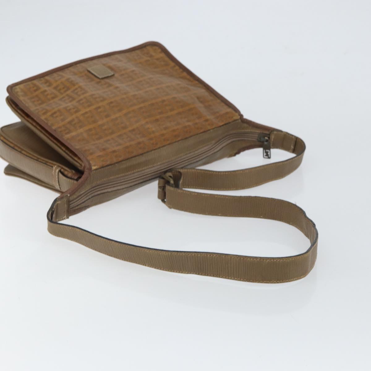 FENDI Zucchino Canvas Shoulder Bag Brown Auth kk605