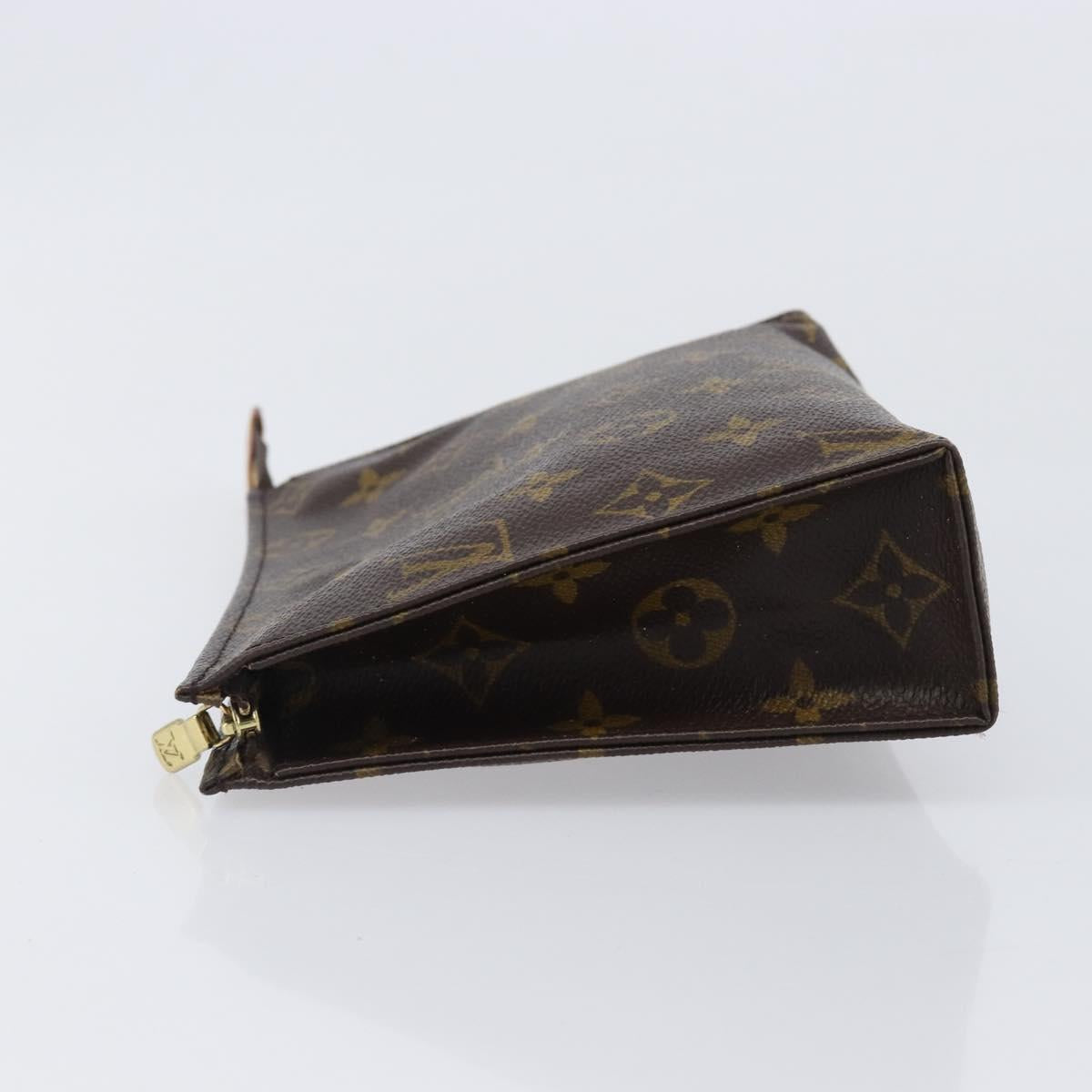 LOUIS VUITTON Monogram Poche Toilette 19 Pouch M47544 LV Auth kk722
