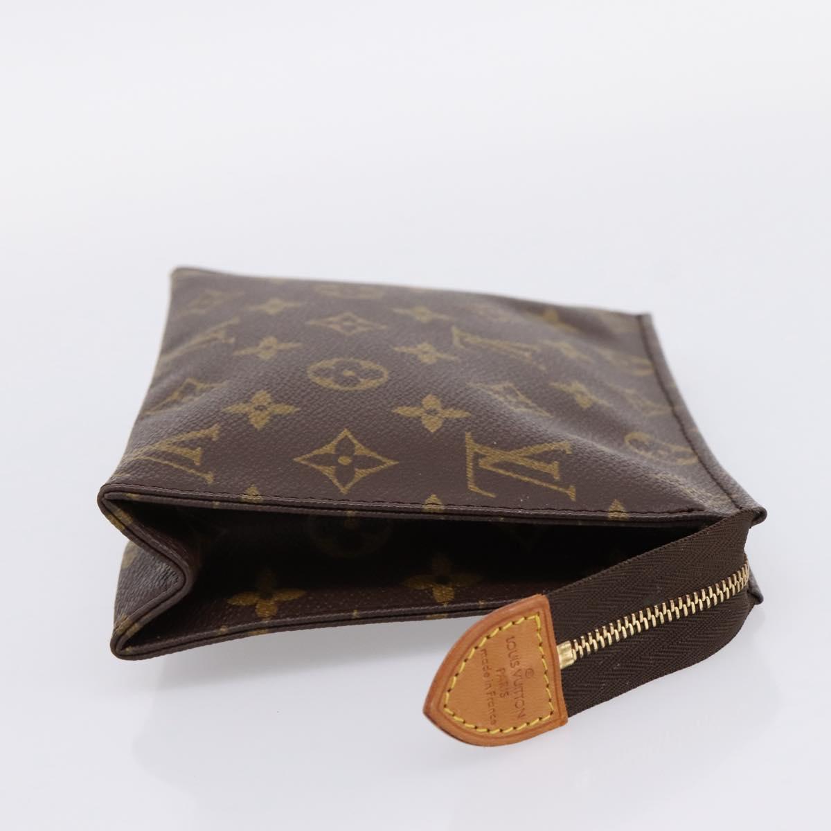 LOUIS VUITTON Monogram Poche Toilette 19 Pouch M47544 LV Auth kk723