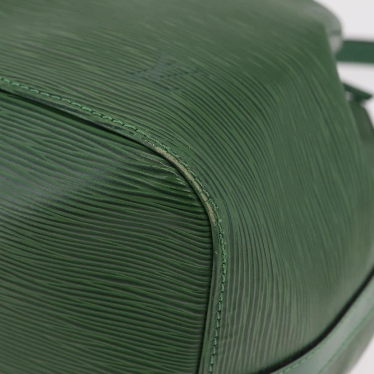 LOUIS VUITTON Epi Petit Noe Shoulder Bag Green M44104 LV Auth LN011V