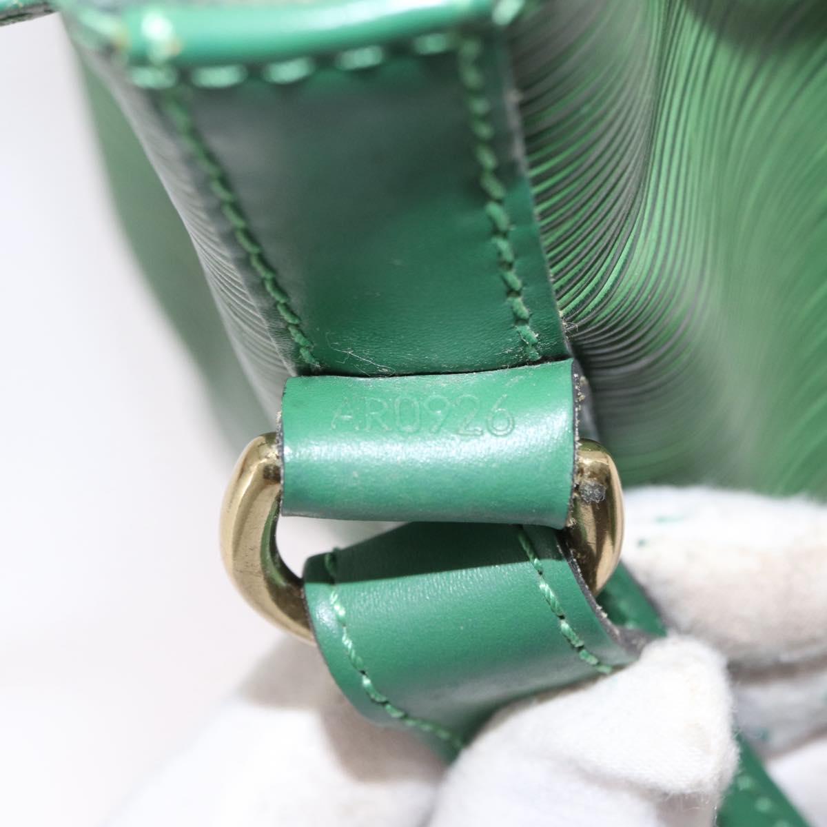 LOUIS VUITTON Epi Petit Noe Shoulder Bag Green M44104 LV Auth LN011V