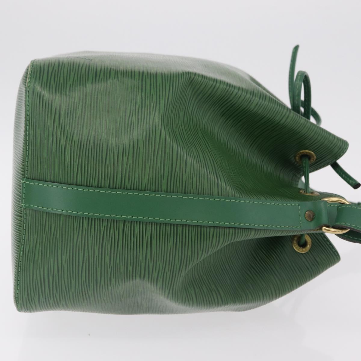 LOUIS VUITTON Epi Petit Noe Shoulder Bag Green M44104 LV Auth LN011V
