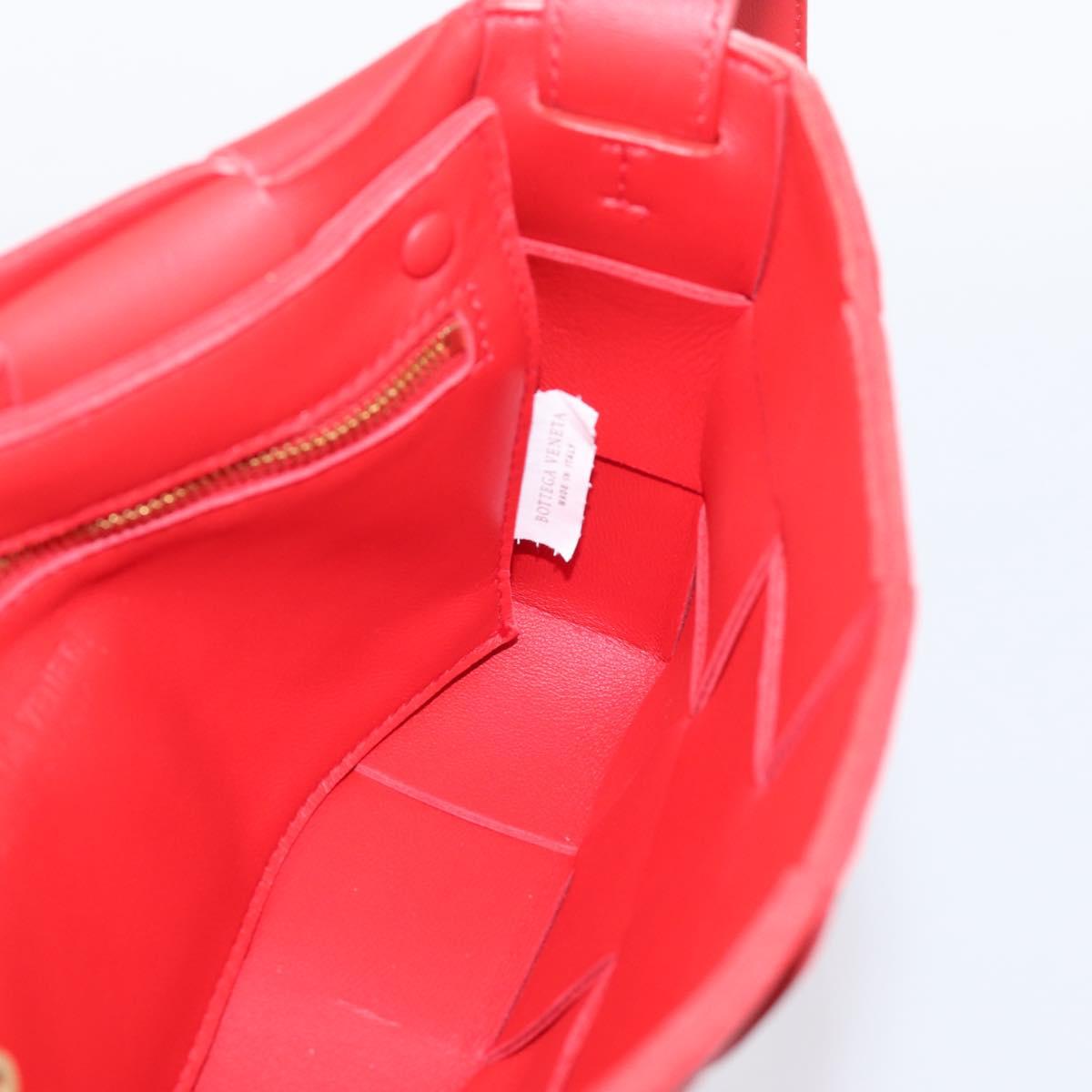 Bottega Veneta MAXI INTRECCIATO Cassette Shoulder Bag Leather Red Auth LN047V