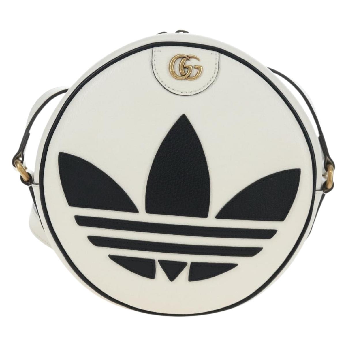 GUCCI x Adidas Shoulder Bag Leather White Gold Tone 702626 Auth LN090M