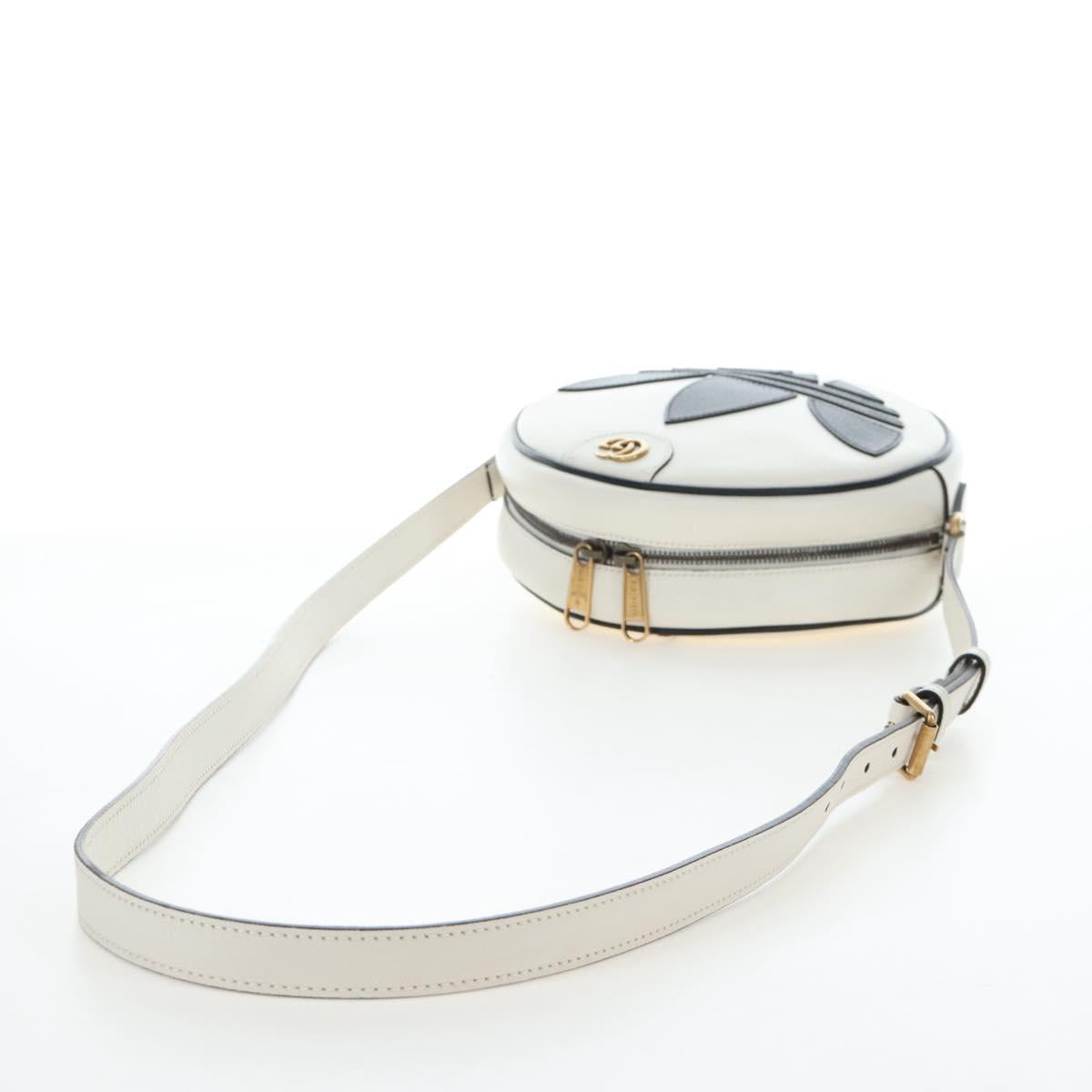 GUCCI x Adidas Shoulder Bag Leather White Gold Tone 702626 Auth LN090M