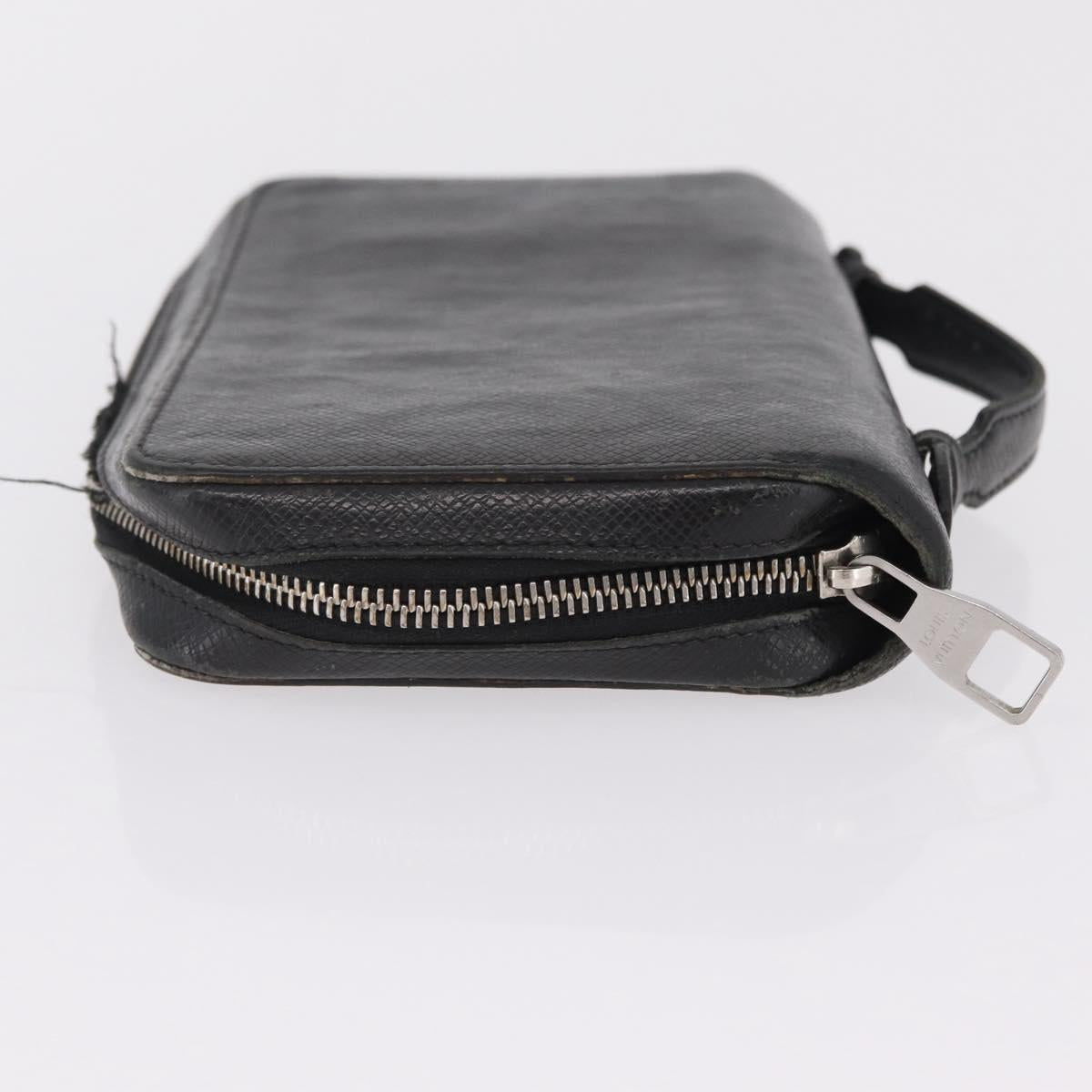 LOUIS VUITTON Taiga Zippy XL Long Wallet Black M44275 LV Auth LN248