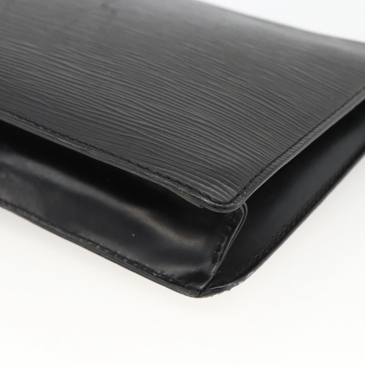 LOUIS VUITTON Epi Serie Dragonne Clutch Bag Black Noir M52612 LV Auth LNZ013