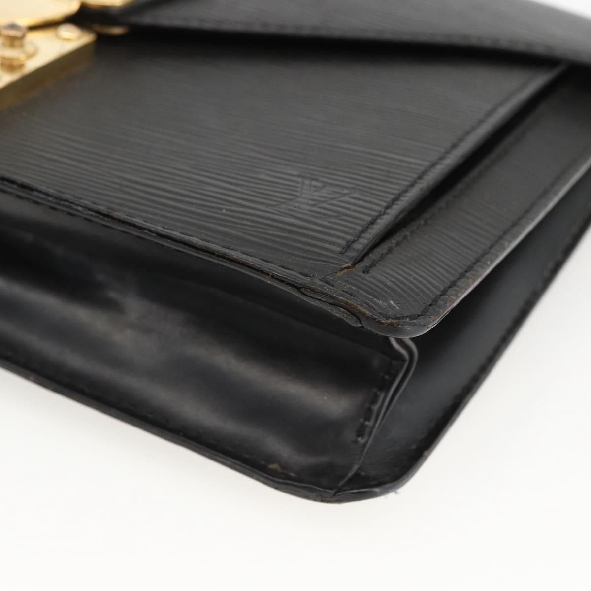 LOUIS VUITTON Epi Serie Dragonne Clutch Bag Black Noir M52612 LV Auth LNZ013