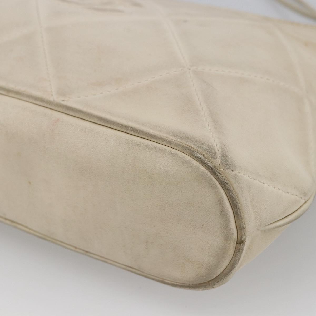 CHANEL Matelasse Shoulder Bag Lamb Skin Ivory Gold CC Auth LNZ015A