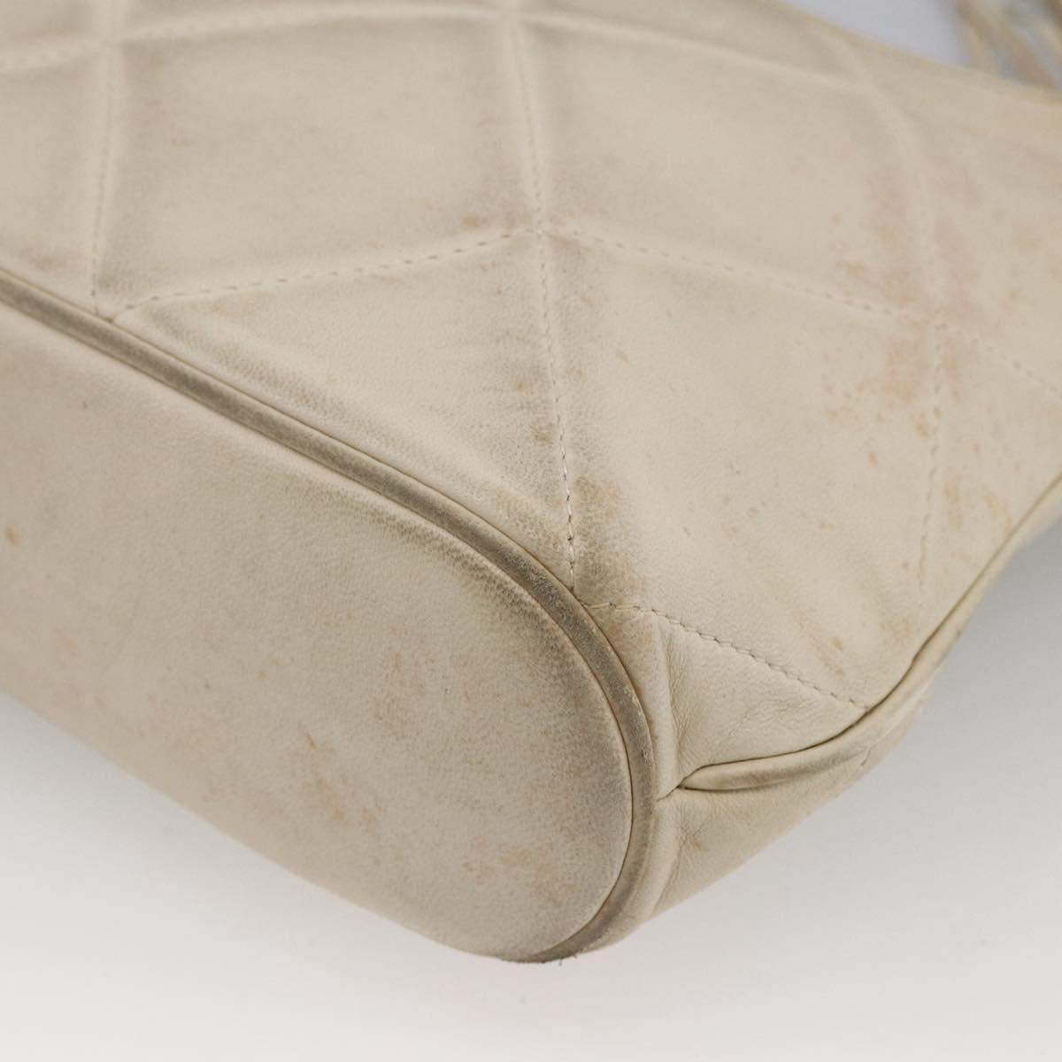 CHANEL Matelasse Shoulder Bag Lamb Skin Ivory Gold CC Auth LNZ015A