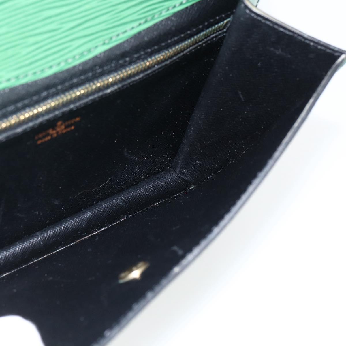 LOUIS VUITTON Epi Montaigne 23 Clutch Bag Green M52664 LV Auth LNZ018