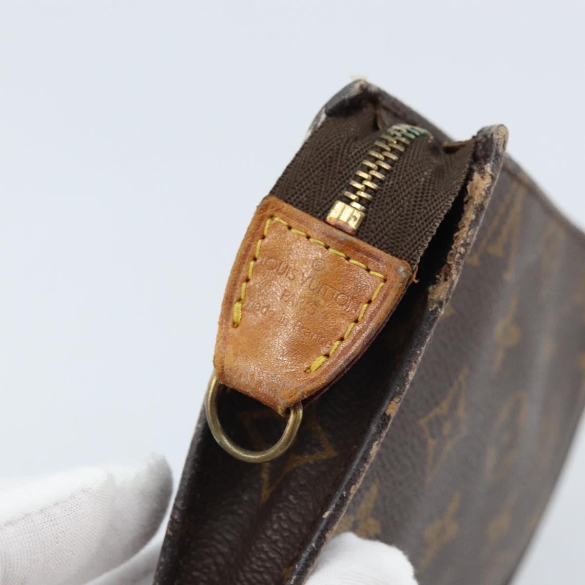 LOUIS VUITTON Monogram Bucket PM Accessory Pouch LV Auth LNZ060