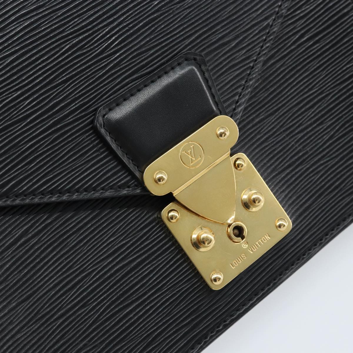 LOUIS VUITTON Epi Serie Dragonne Clutch Bag Black Noir M52612 LV Auth LNZ097